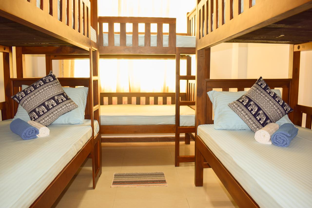 Port View Hostel Коломбо Экстерьер фото