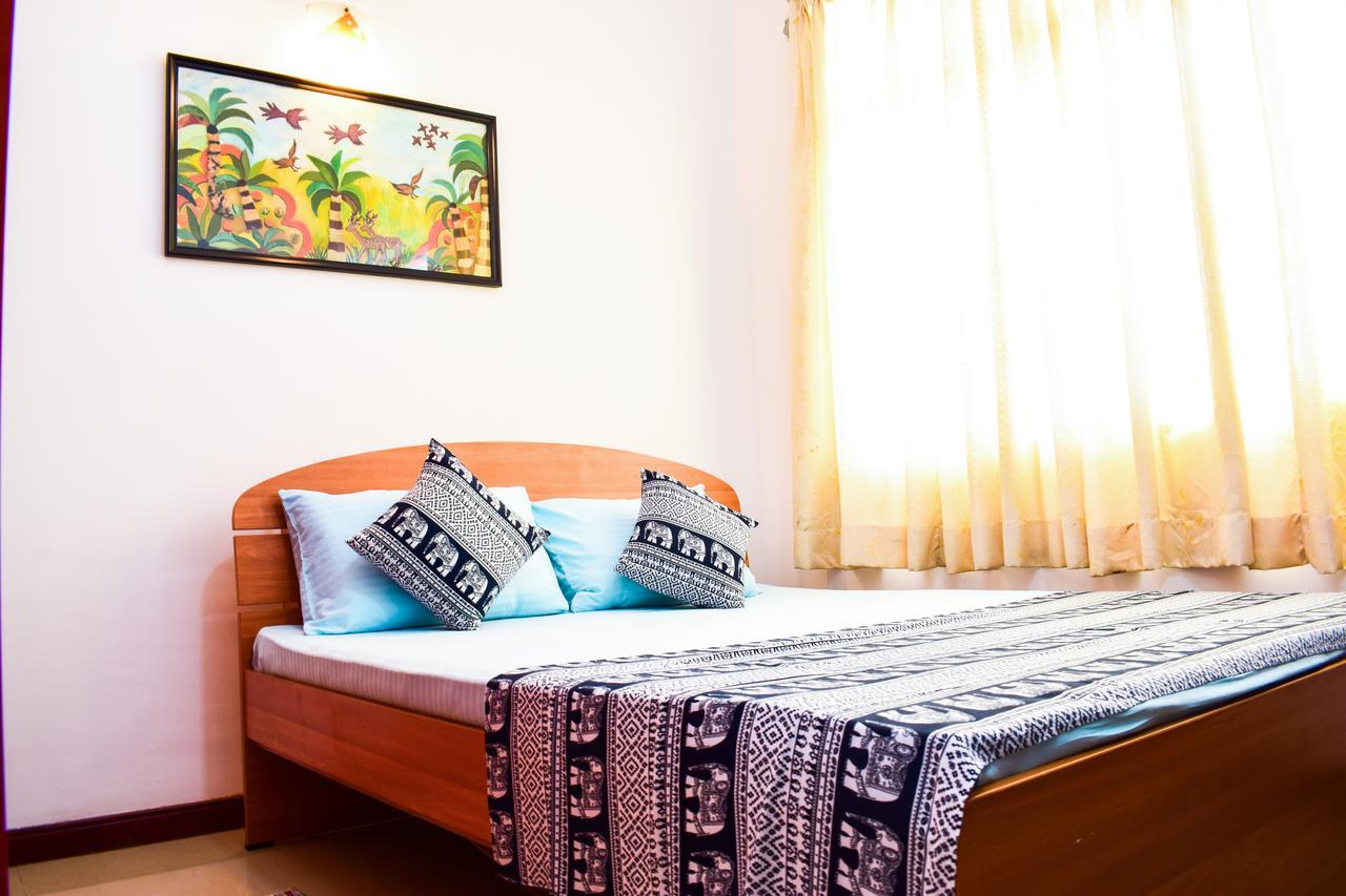 Port View Hostel Коломбо Экстерьер фото